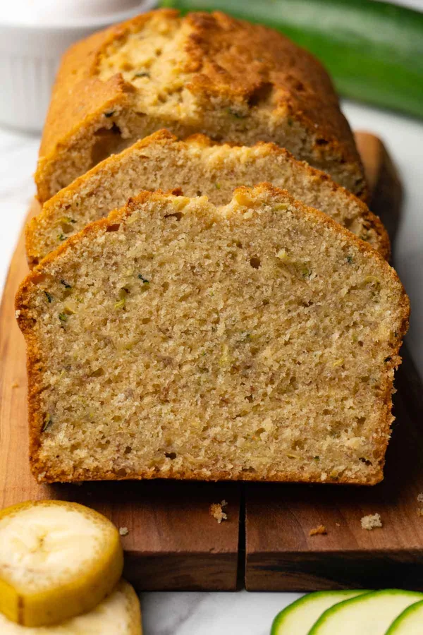 Zucchini banana bread