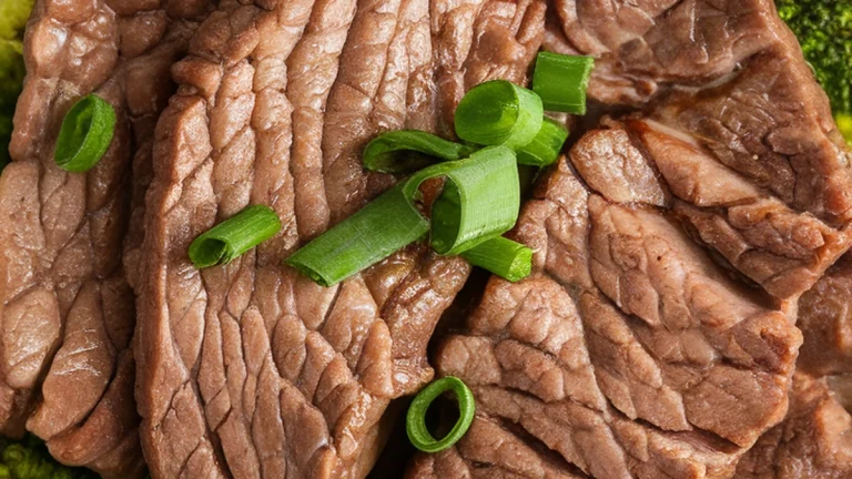 Lean Beef and Broccoli Bowl - Featured